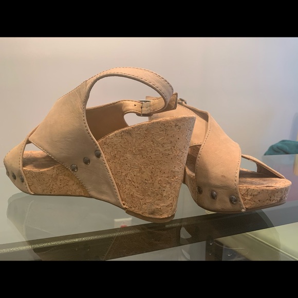 Leather stud wedges - Picture 2 of 3
